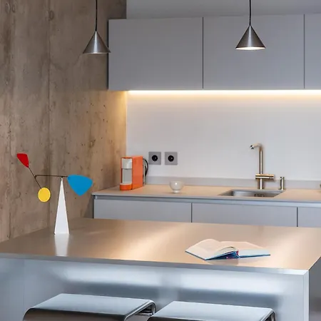 Authentic 1 Bd By Domvia