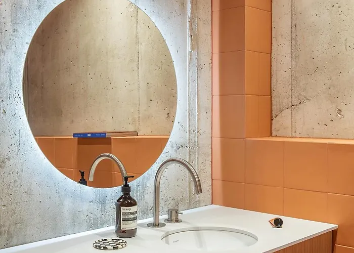 Authentic 1 Bd By Domvia 아파트 *